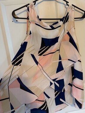 White House Black Market Navy, Blush & Cream Abstract Print Top